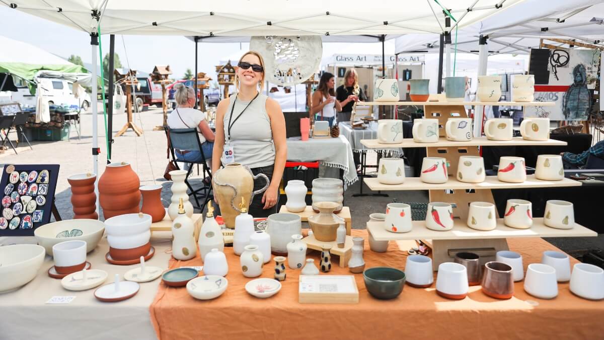 Summit Arts Market.
