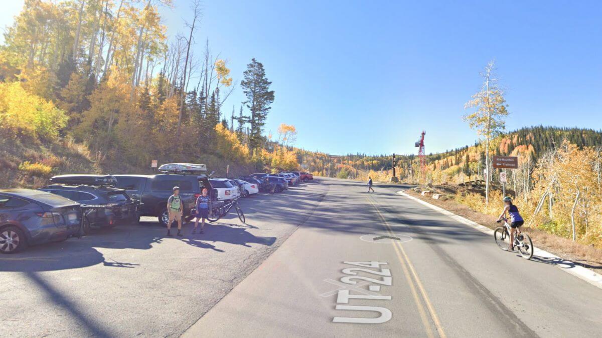 Mid Mountain Trailhead parking area.