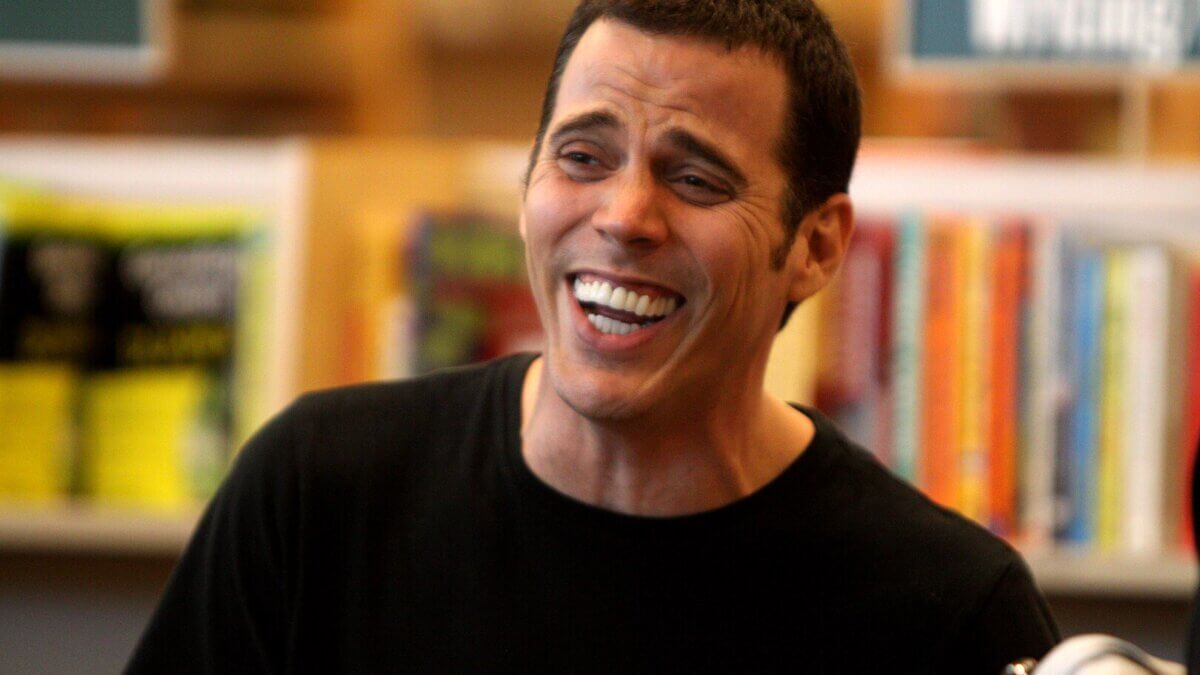 19 ⁄ 42 More details Steve-O, star of the MTV series Jackass, at a book signing in Phoenix, Arizona.