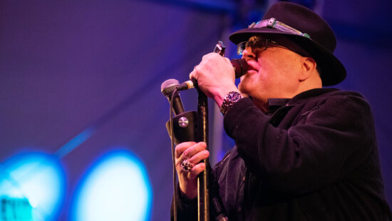 Concert on the Slopes, featuring Spin Doctors, Gin Blossoms, and Blues Traveler