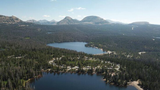 A photo of the Washington Lake area.