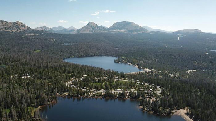 A photo of the Washington Lake area.