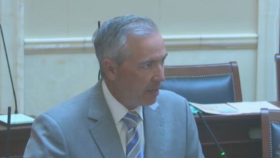 Senator Daniel McCay addresses colleagues on October 6, 2025 during a special legislative session.
