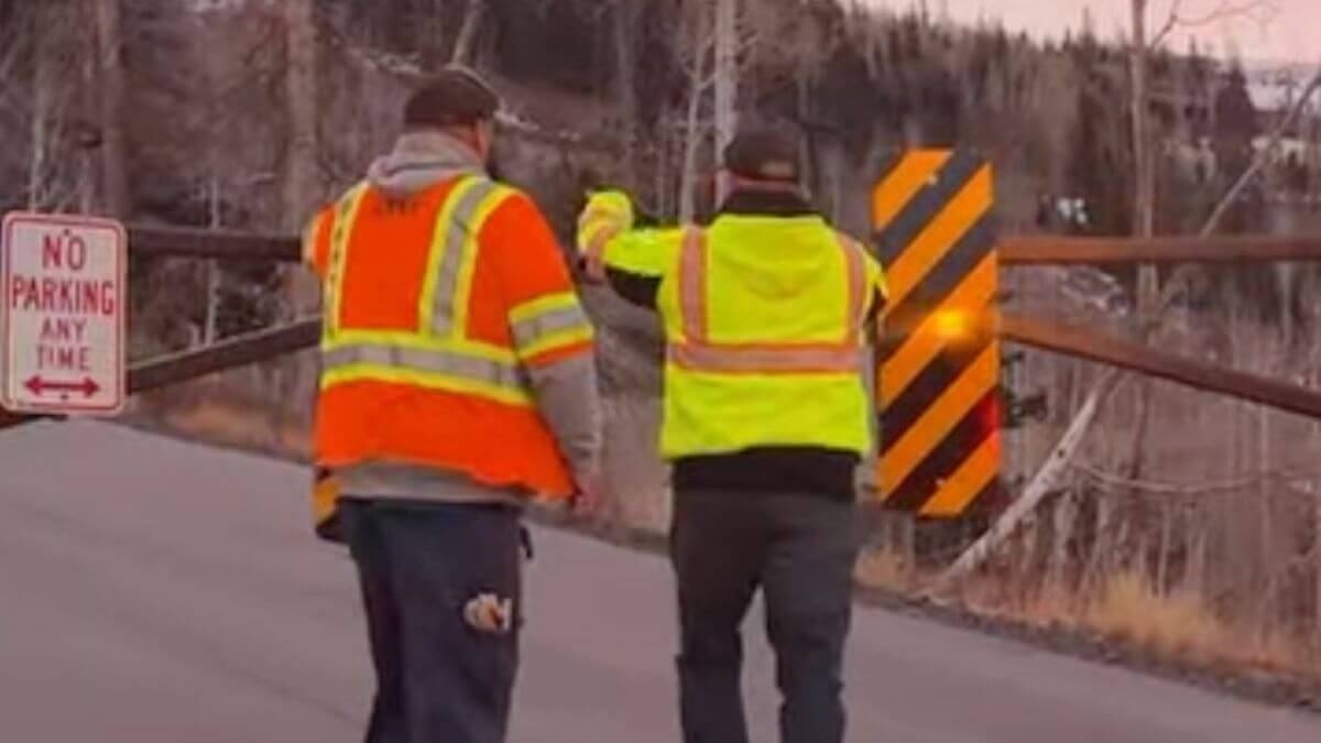 UDOT staff closing the gate to Empire Pass.