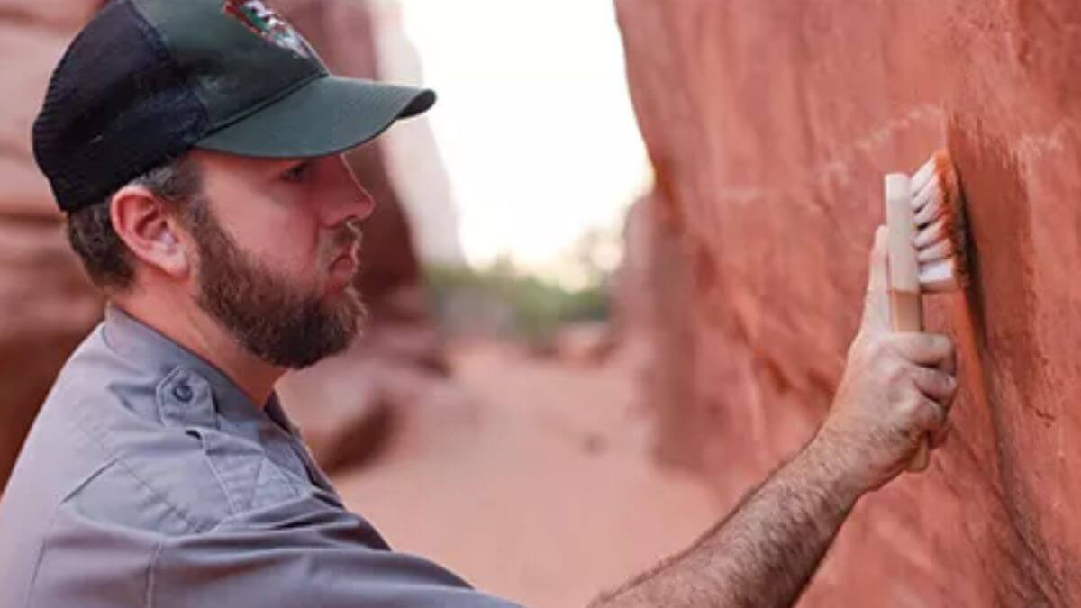 Spray paint graffiti was found on the sandstone rocks in Arches National Park during the government shutdown.