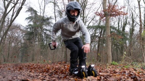 The Peak S model is built for off-road use and is currently on pre-sale for €1490 ($1757.13 USD)