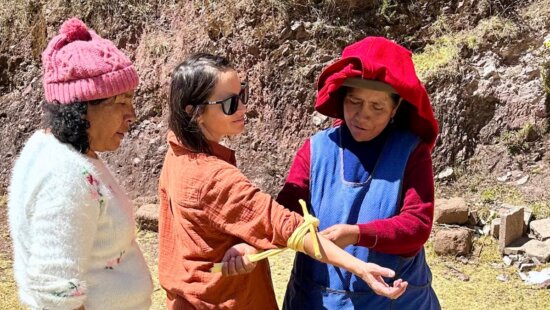 Dr. Claudia Bouvier teaching a first-aid course in Peru.
