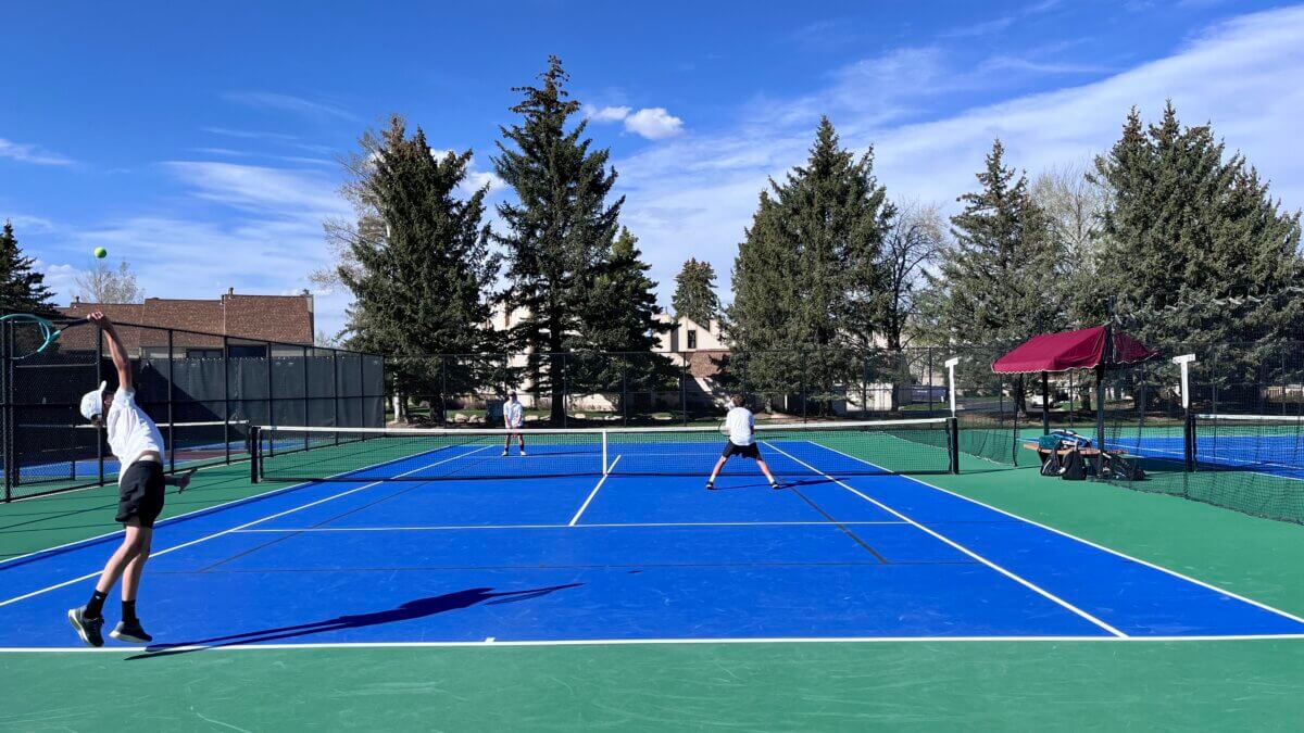 Boys Park City Miners Tennis played Highland at home on Tuesday.