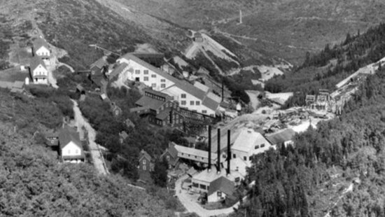 The massive Silver King Coalition Mine Complex circa 1930s. The project building is the one with three smokestacks in foreground.