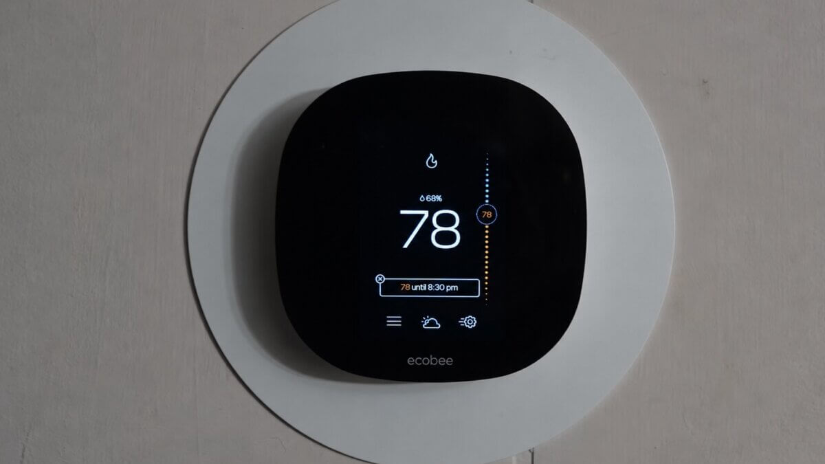 A thermostat set to 78 degrees can help reduce summer electricity use and lower household power bills, according to Rocky Mountain Power.