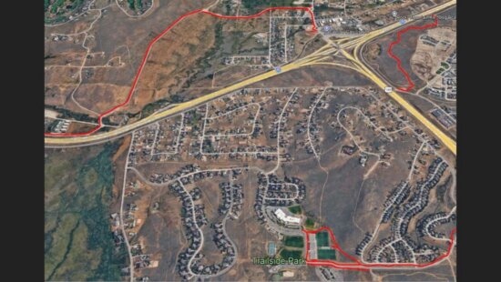 Trail closures highlighted in red.