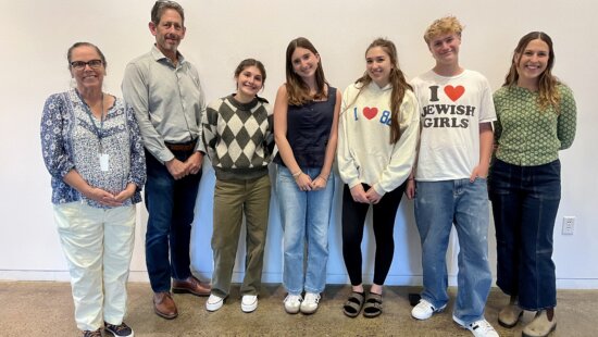 Ice-Cream-Social Organizers: (L-R) Liz Paige, Alex Shapiro, Rachael Riff, Kayla Hertzberg, Arielle and another student from SLC, and Ruthie Pearlman.
