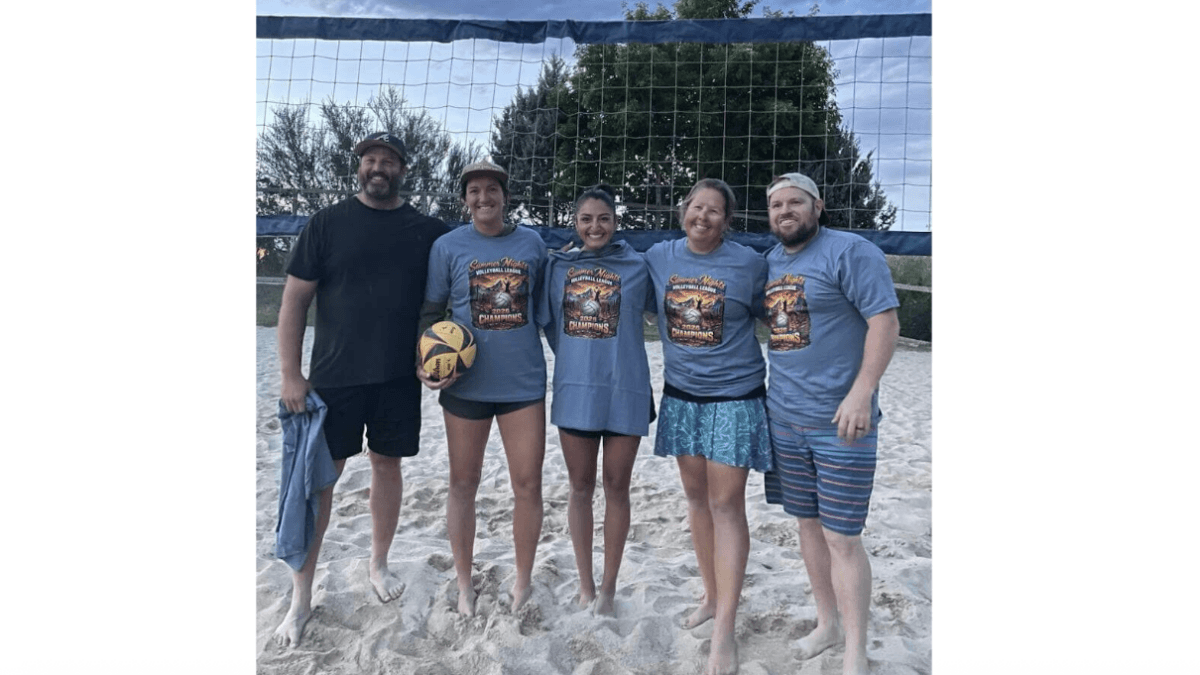 Recreational Division Champions: "Sandlot", Dave Held, Nonie Frishette, Liz Coleman, Sue Anderson, Jeff Miller.